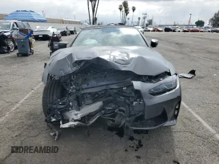 2024 BMW M4 Competition xDrive z VIN WBS33BA09RCR01533, wystawiony jako Copart lot #87263184 z przebiegiem 5 347 mil mil oraz Szkoda całkowita • Salvage title. Historia ofert i sprzedaży dostępna na DreamBid. Obrazek 5.