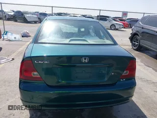 2001 Honda Civic LX with VIN 1HGEM21551L111533, listed as a IAAI auction lot 41801139 with 253,497 mi miles. Bid and sale history available at carsss.com. Image 16.