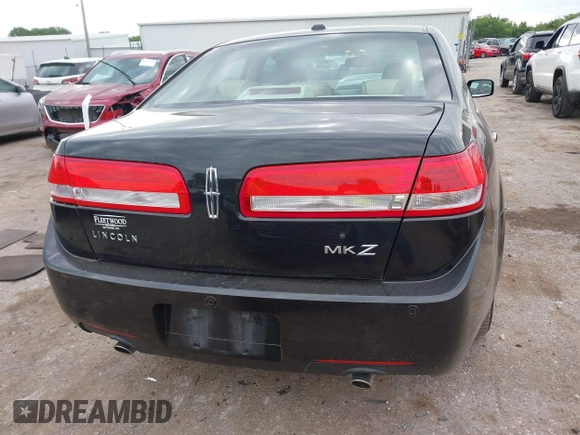 2010 Lincoln MKZ with VIN 3LNHL2GC7AR628804, listed as a IAAI auction lot 42324039 with 137,103 mi miles and . Bid and sale history available at DreamBid. Image 16.