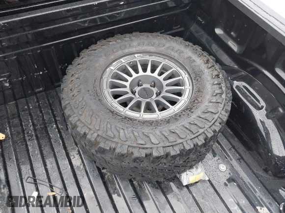 2022 Ford F-150 XL with VIN 1FTEW1E87NFA89840, listed as a IAAI auction lot 41260882 with 40,964 mi miles and . Bid and sale history available at DreamBid. Image 12.
