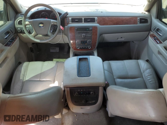 2013 Chevrolet Tahoe LT with VIN 1GNSKBE03DR128667, listed as a Copart auction lot 53108885 with 180,922 mi miles and Clean Title. Bid and sale history available at DreamBid. Image 8.