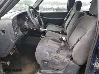 2002 Chevrolet Silverado 1500 LS with VIN 2GCEK19V021371008, listed as a Copart auction lot 46920055 with 153,594 mi miles and Salvage Title. Bid and sale history available at carsss.com. Image 7.