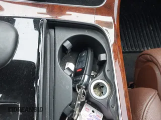 2012 Audi A8 с VIN WAUAVAFD0CN035731, выставлен на аукционе IAAI как лот 41286022 с пробегом 82 835 миль миль и . История ставок и продаж доступна на DreamBid. Изображение 11.