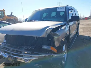 2000 Chevrolet Suburban LT with VIN 3GNFK16T7YG129363, listed as a IAAI auction lot 41586348 with 150,111 mi miles. Bid and sale history available at carsss.com. Image 2.