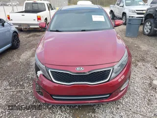 2015 Kia Optima SXL Turbo with VIN 5XXGR4A68FG388200, listed as a IAAI auction lot 41155148 with 238,590 mi miles and . Bid and sale history available at DreamBid. Image 13.