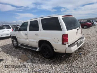 2005 Cadillac Escalade with VIN 1GYEK63N75R191326, listed as a Copart auction lot 52216355 with 177,330 mi miles and Salvage title. Bid and sale history available at DreamBid. Image 2.