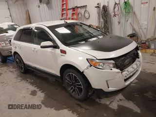 2014 Ford Edge SEL with VIN 2FMDK3J97EBA39728, listed as a IAAI auction lot 41351256 with 178,430 mi miles. Bid and sale history available at carsss.com. Image 1.