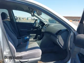 2007 Honda Accord LX SE z VIN JHMCM56327C023786, wystawiony jako IAAI lot #42465479 z przebiegiem 141 077 mil mil oraz . Historia ofert i sprzedaży dostępna na DreamBid. Obrazek 5.