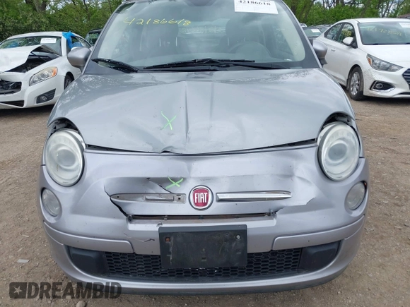 2015 FIAT 500 Pop с VIN 3C3CFFAR2FT590195, выставлен на аукционе IAAI как лот 42186618 с пробегом 131 007 миль миль и . История ставок и продаж доступна на DreamBid. Изображение 12.