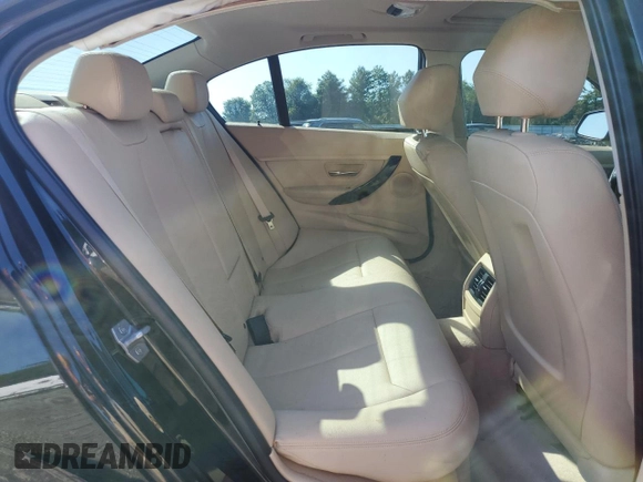 2014 BMW 3 Series 320i xDrive with VIN WBA3C3G57ENS71376, listed as a Copart auction lot 60874995 with Not provided miles and Salvage title. Bid and sale history available at DreamBid. Image 10.