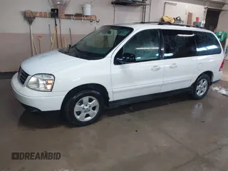 2005 Ford Freestar SES с VIN 2FMZA57695BA87443, выставлен на аукционе IAAI как лот 40873184 с пробегом 144 558 миль миль и . История ставок и продаж доступна на DreamBid. Изображение 2.