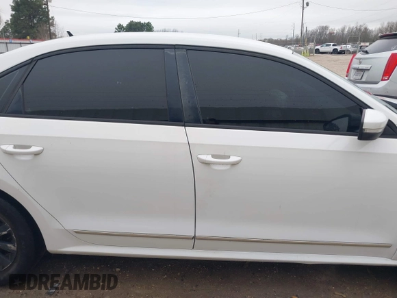 2012 Volkswagen Passat S w/Appearance with VIN 1VWAP7A30CC027913, listed as a IAAI auction lot 41580382 with 199,462 mi miles. Bid and sale history available at carsss.com. Image 14.
