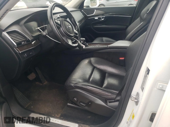 2017 Volvo XC90 Momentum с VIN YV4A22PK8H1132847, выставлен на аукционе Copart как лот 58772575 с пробегом 98 033 миль миль и Чистый • Clean title. История ставок и продаж доступна на DreamBid. Изображение 7.