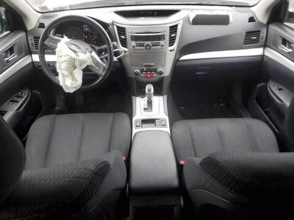 2011 Subaru Outback Premium z VIN 4S4BRBCC1B3352274, wystawiony jako Copart lot #57683785 z przebiegiem 128 169 mil mil oraz Szkoda całkowita • Salvage title. Historia ofert i sprzedaży dostępna na DreamBid. Obrazek 8.