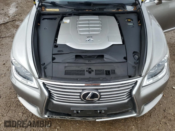 2017 Lexus LS 460 z VIN JTHCL5EF2H5029088, wystawiony jako Copart lot #53585065 z przebiegiem 100 721 mil mil oraz Szkoda całkowita • Salvage title. Historia ofert i sprzedaży dostępna na DreamBid. Obrazek 11.