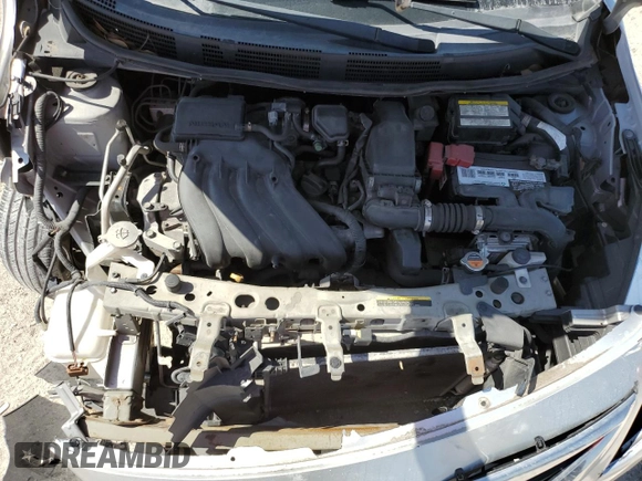 2015 Nissan Versa SV z VIN 3N1CN7AP4FL835049, wystawiony jako Copart lot #56591975 z przebiegiem 153 724 mil mil oraz Szkoda całkowita • Salvage title. Historia ofert i sprzedaży dostępna na DreamBid. Obrazek 11.