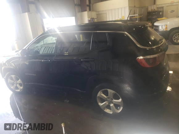 2018 Jeep Compass Latitude with VIN 3C4NJCBB1JT502541, listed as a Copart auction lot 53337655 with 125,058 mi miles and Clean title. Bid and sale history available at DreamBid. Image 2.
