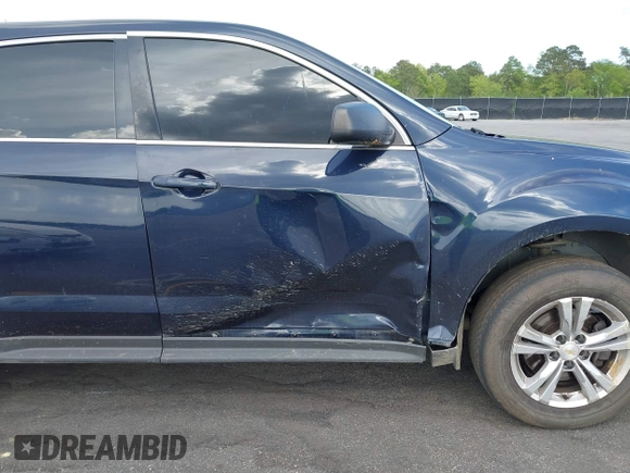 2015 Chevrolet Equinox LS with VIN 2GNALAEK8F6132085, listed as a IAAI auction lot 41918037 with 208,408 mi miles. Bid and sale history available at carsss.com. Image 13.