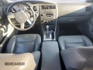 2005 Dodge Magnum RT with VIN 2D8GV582X5H618403, listed as a Copart auction lot 71527064 with 114,414 mi miles and Clean Title. Bid and sale history available at carsss.com. Image 8.