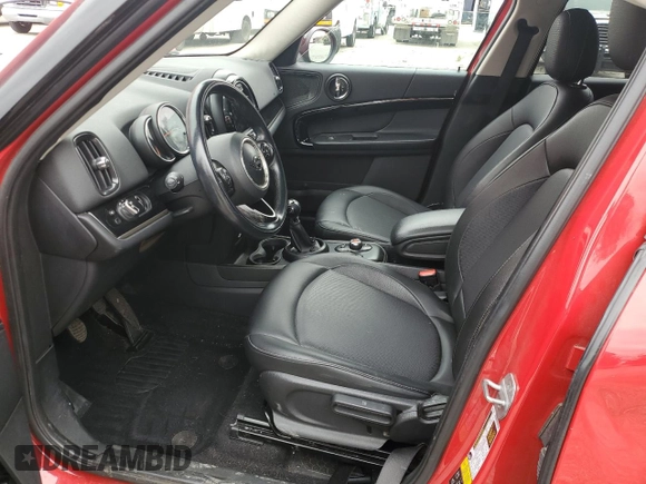 2019 MINI Countryman Cooper with VIN WMZYV5C56K3E82468, listed as a Copart auction lot 55530385 with 71,186 mi miles and Salvage title. Bid and sale history available at DreamBid. Image 7.
