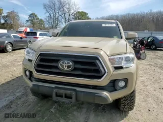 2020 Toyota Tacoma 4WD SR5 with VIN 3TMCZ5AN4LM319445, listed as a Copart auction lot 46745745 with 38,621 mi miles and Salvage Title. Bid and sale history available at carsss.com. Image 10.