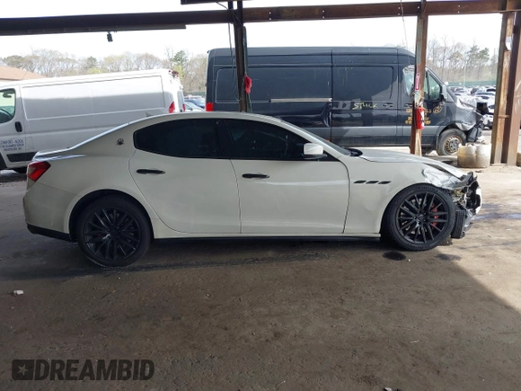 2015 Maserati Ghibli z VIN ZAM57XSA9F1141342, wystawiony jako IAAI lot #42118941 z przebiegiem 77 473 mil mil oraz . Historia ofert i sprzedaży dostępna na DreamBid. Obrazek 14.
