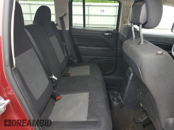 2015 Jeep Patriot Sport z VIN 1C4NJPBA8FD107106, wystawiony jako Copart lot #59589465 z przebiegiem 71 356 mil mil oraz Szkoda całkowita • Salvage title. Historia ofert i sprzedaży dostępna na DreamBid. Obrazek 11.
