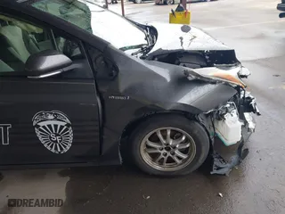2016 Toyota Prius Two with VIN JTDKBRFU8G3008146, listed as a IAAI auction lot 41920005 with 116,613 mi miles. Bid and sale history available at carsss.com. Image 20.