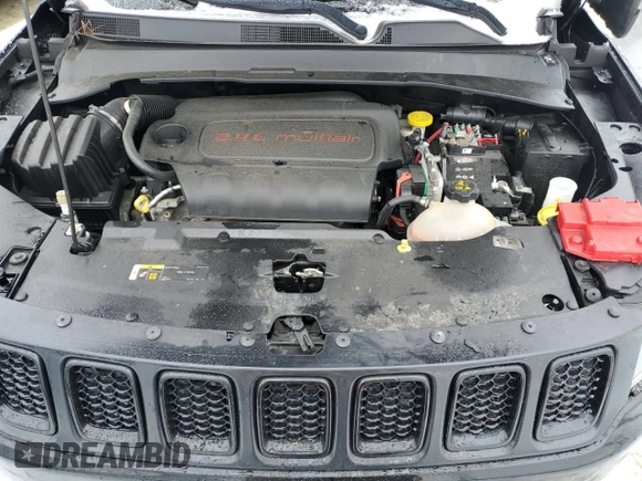 2020 Jeep Compass Latitude with VIN 3C4NJDBB6LT205290, listed as a Copart auction lot 86425454 with 68,670 mi miles and Salvage title. Bid and sale history available at DreamBid. Image 12.