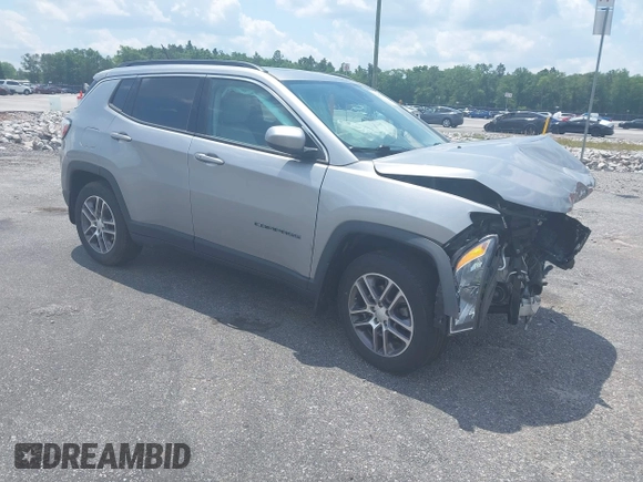 2020 Jeep Compass Altitude z VIN 3C4NJCBB1LT234979, wystawiony jako IAAI lot #41872466 z przebiegiem 37 827 mil mil oraz . Historia ofert i sprzedaży dostępna na DreamBid. Obrazek 1.