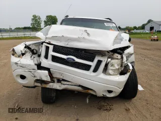 2005 Ford Explorer Sport Trac XLS with VIN 1FMZU77K75UB56611, listed as a Copart auction lot 60622925 with 157,063 mi miles and Salvage title. Bid and sale history available at DreamBid. Image 5.