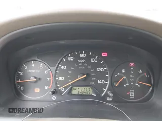 2002 Honda Accord SE z VIN 1HGCG56712A043965, wystawiony jako IAAI lot #42287036 z przebiegiem 342 437 mil mil oraz . Historia ofert i sprzedaży dostępna na DreamBid. Obrazek 7.