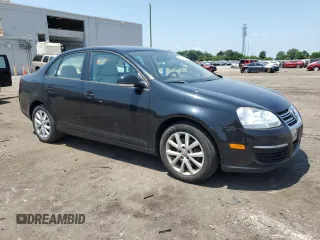 2010 Volkswagen Jetta Limited Edition with VIN 3VWAZ7AJXAM117641, listed as a Copart auction lot 62747675 with 174,407 mi miles and Salvage title. Bid and sale history available at DreamBid. Image 4.