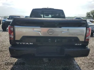 2023 Nissan Titan SV z VIN 1N6AA1ED9PN108095, wystawiony jako Copart lot #57963375 z przebiegiem 21 232 mil mil oraz Szkoda całkowita • Salvage title. Historia ofert i sprzedaży dostępna na DreamBid. Obrazek 6.