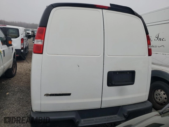 2020 Chevrolet Express Cargo Van with VIN 1GCWGAFG3L1147914, listed as a Copart auction lot 53175095 with 187,747 mi miles and Salvage Title. Bid and sale history available at carsss.com. Image 6.