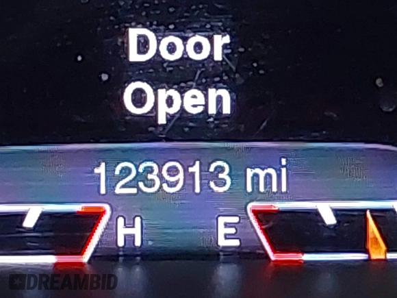 2018 Jeep Cherokee Limited with VIN 1C4PJMDX1JD607707, listed as a IAAI auction lot 42095889 with 123,913 mi miles and . Bid and sale history available at DreamBid. Image 16.