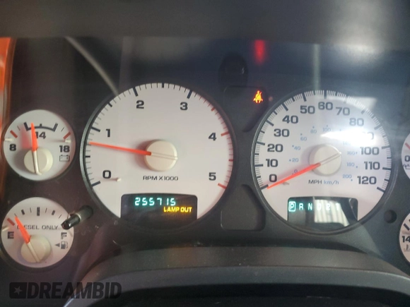 2005 Dodge Ram 2500 SLT with VIN 3D7KR28C85G761652, listed as a Copart auction lot 87944925 with 255,715 mi miles and Clean Title. Bid and sale history available at carsss.com. Image 9.