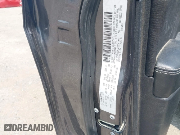 2016 Jeep Cherokee Latitude with VIN 1C4PJMCBXGW122274, listed as a IAAI auction lot 42407175 with 152,229 mi miles and . Bid and sale history available at DreamBid. Image 9.