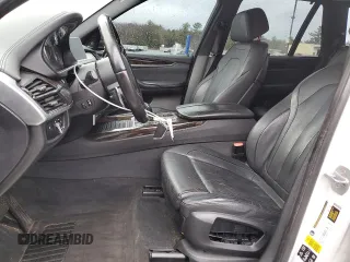 2016 BMW X5 xDrive50i z VIN 5UXKR6C53G0J80172, wystawiony jako Copart lot #49014955 z przebiegiem 143 105 mil mil oraz Szkoda całkowita • Salvage title. Historia ofert i sprzedaży dostępna na DreamBid. Obrazek 7.