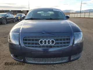 2005 Audi TT with VIN TRUSC28N951007578, listed as a Copart auction lot 86301094 with 141,694 mi miles and Salvage title. Bid and sale history available at DreamBid. Image 5.