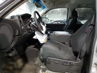 2013 Chevrolet Silverado 1500 LT with VIN 3GCPKSE73DG233835, listed as a Copart auction lot 43994585 with 179,331 mi miles and Salvage Title. Bid and sale history available at carsss.com. Image 7.