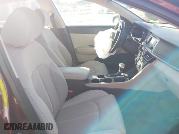 2016 Kia Optima LX Turbo with VIN 5XXGT4L14GG001906, listed as a IAAI auction lot 41543931 with 34,907 mi miles. Bid and sale history available at carsss.com. Image 5.
