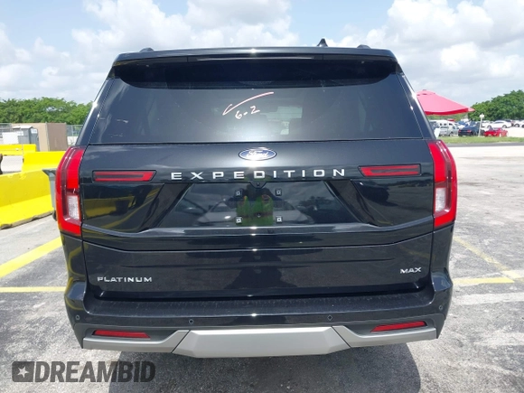 2025 Ford Expedition z VIN 1FMJK1M89SEA17806, wystawiony jako IAAI lot #42438561 z przebiegiem 3 269 mil mil oraz . Historia ofert i sprzedaży dostępna na DreamBid. Obrazek 16.