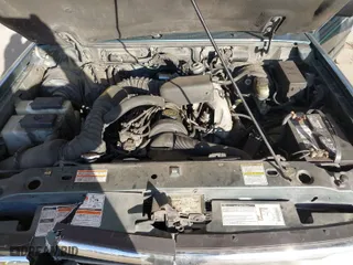1997 Ford Ranger XL with VIN 1FTCR14A6VPB37129, listed as a IAAI auction lot 41745942 with 261,135 mi miles. Bid and sale history available at carsss.com. Image 10.