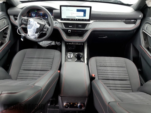 2025 Ford Explorer ST-Line z VIN 1FMUK8KH7SGB39545, wystawiony jako Copart lot #59677815 z przebiegiem 4 863 mil mil oraz Nie do naprawy • Non repairable. Historia ofert i sprzedaży dostępna na DreamBid. Obrazek 8.