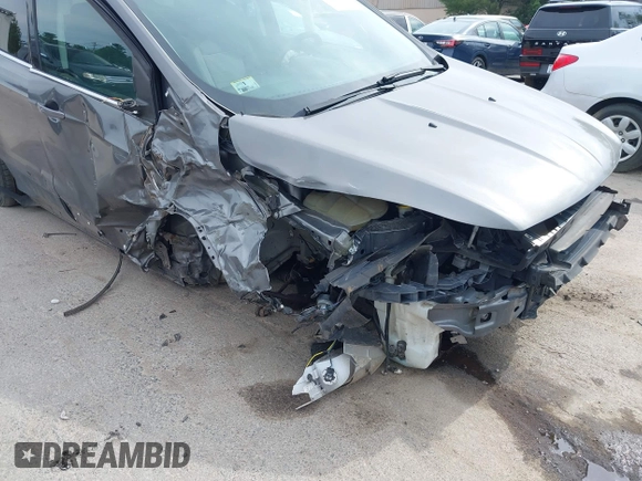 2014 Ford Escape SE with VIN 1FMCU9G97EUB27835, listed as a IAAI auction lot 42530986 with 137,933 mi miles and . Bid and sale history available at DreamBid. Image 6.