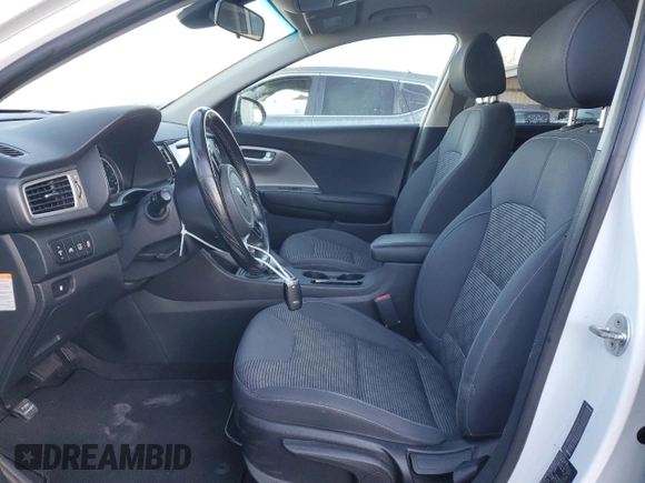 2019 Kia Niro LX with VIN KNDCB3LC2K5346717, listed as a Copart auction lot 45313825 with 122,338 mi miles and Salvage Title. Bid and sale history available at DreamBid. Image 7.