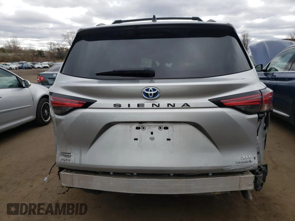 2021 Toyota Sienna XLE с VIN 5TDJSKFCXMS029634, выставлен на аукционе Copart как лот 53106515 с пробегом 43 962 миль миль и Списание • Salvage title. История ставок и продаж доступна на DreamBid. Изображение 6.