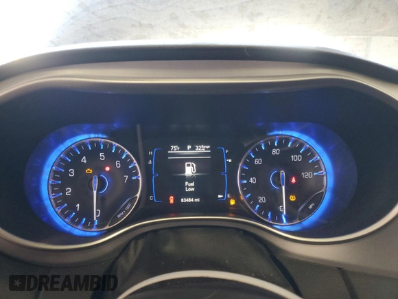 2018 Chrysler Pacifica Touring L с VIN 2C4RC1BG0JR275003, выставлен на аукционе Copart как лот 52110085 с пробегом 83 484 миль миль и Списание • Salvage title. История ставок и продаж доступна на DreamBid. Изображение 9.