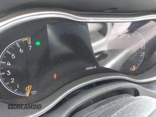 2019 Jeep Grand Cherokee Upland with VIN 1C4RJFAG7KC548047, listed as a IAAI auction lot 42084947 with 20,509 mi miles and . Bid and sale history available at DreamBid. Image 7.